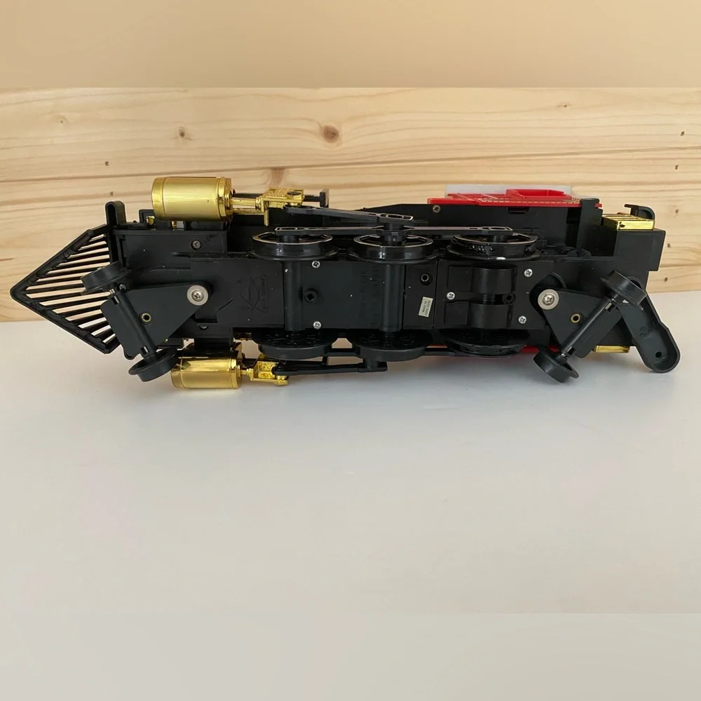 SOLD 1986 New Bright Denver Express Train Locomotive Collectible Train Engine - Picture 6 of 11